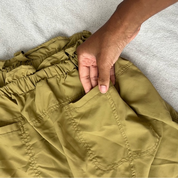 Free People Movement Spring Trekker Pants NWOT - Picture 10 of 11